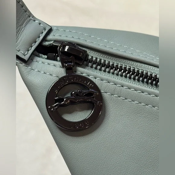 Longchamp Le Pliage Xtra Medium Leather Tote & Dust Cover - Picture 6 of 16